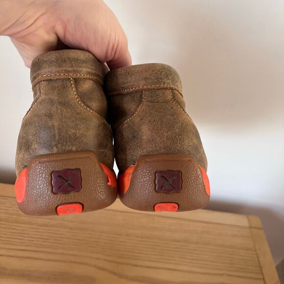 Twisted X Chukka Distress Driving Mocs Boots Youth 5.5M Bomber Brown Neon Orange - Picture 8 of 10
